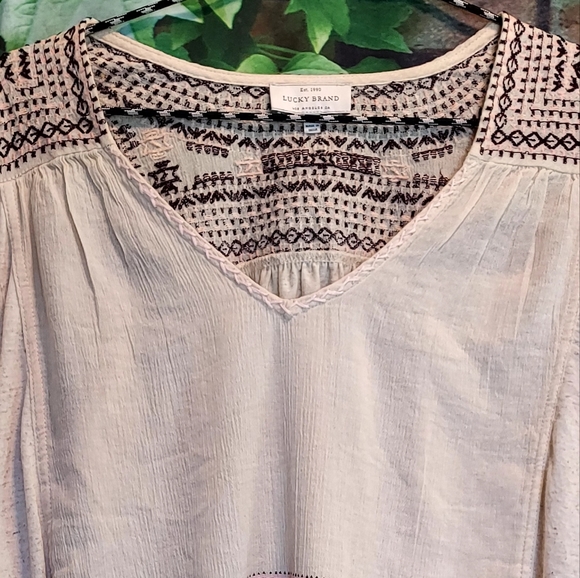 Boho Embroidered Detail V Neck Linen Blend Top - Picture 2 of 5